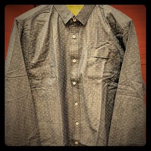 Men's long sleeve button down shirt